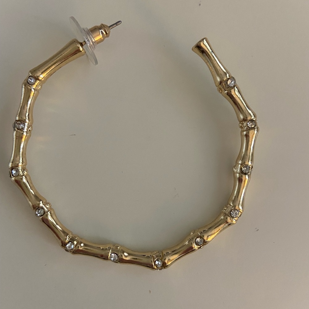 Lilly Pulitzer gold bamboo hoops 💛